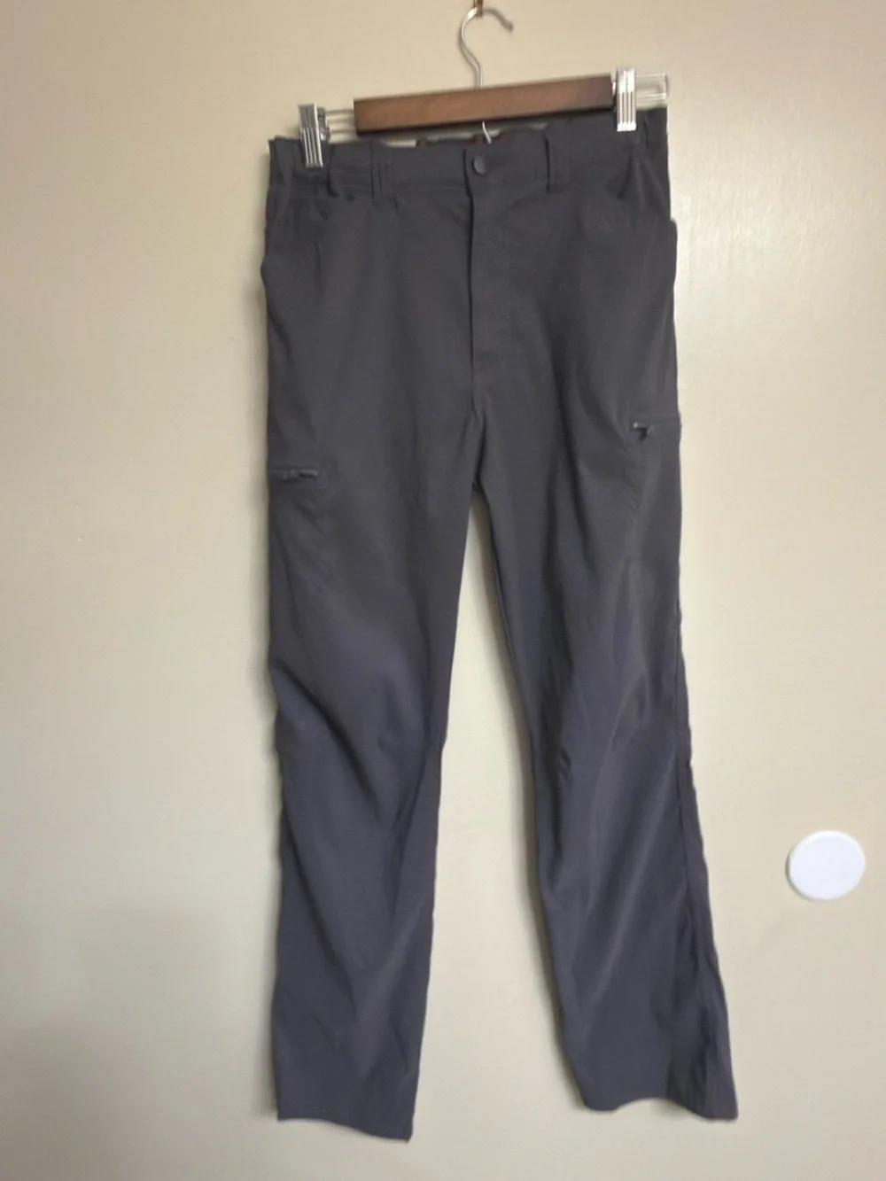 Wrangler Boy’s All Terrain UPF 50 Straight Leg Asphalt Grey Cargo Pants EUC 18